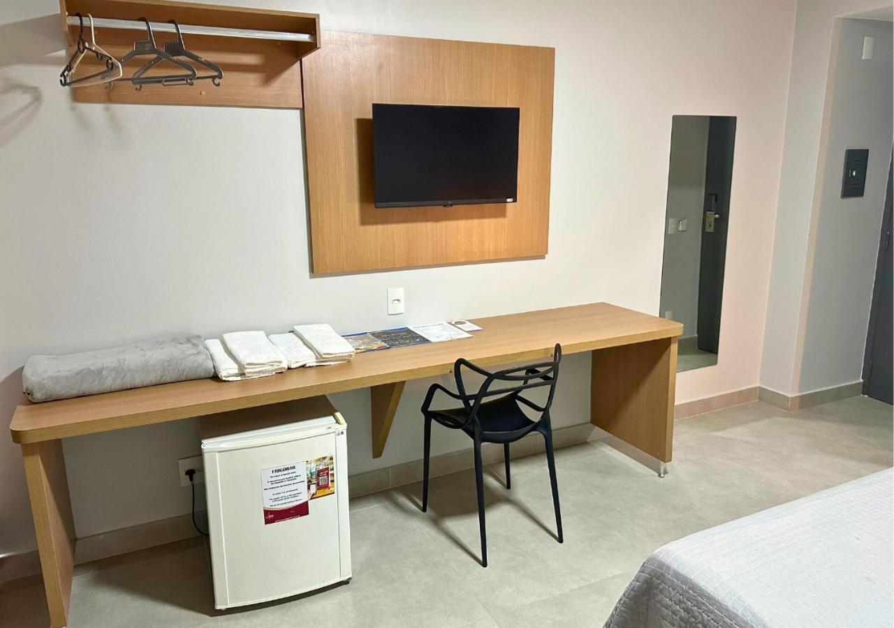 Brasilia Park Hotel Candangolandia الغرفة الصورة